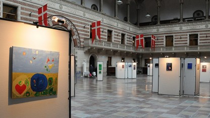Fængslende udstilling på Københavns Rådhus